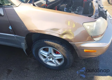 1999 Lexus Rx 300 z USA, uszkodzony, nr VIN JT6HF10U8X0010741